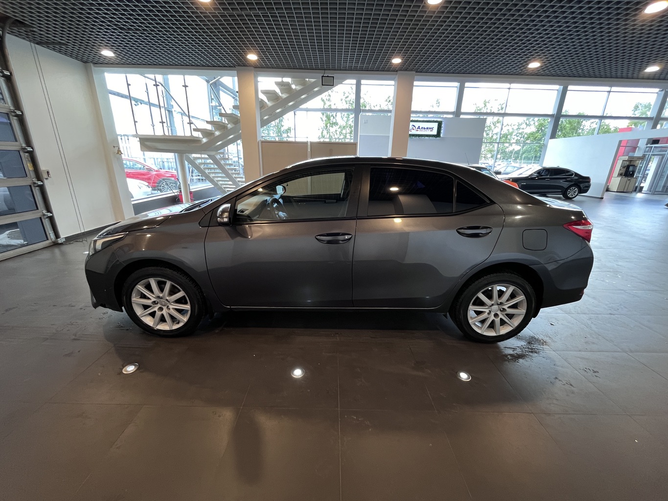 TOYOTA COROLLA