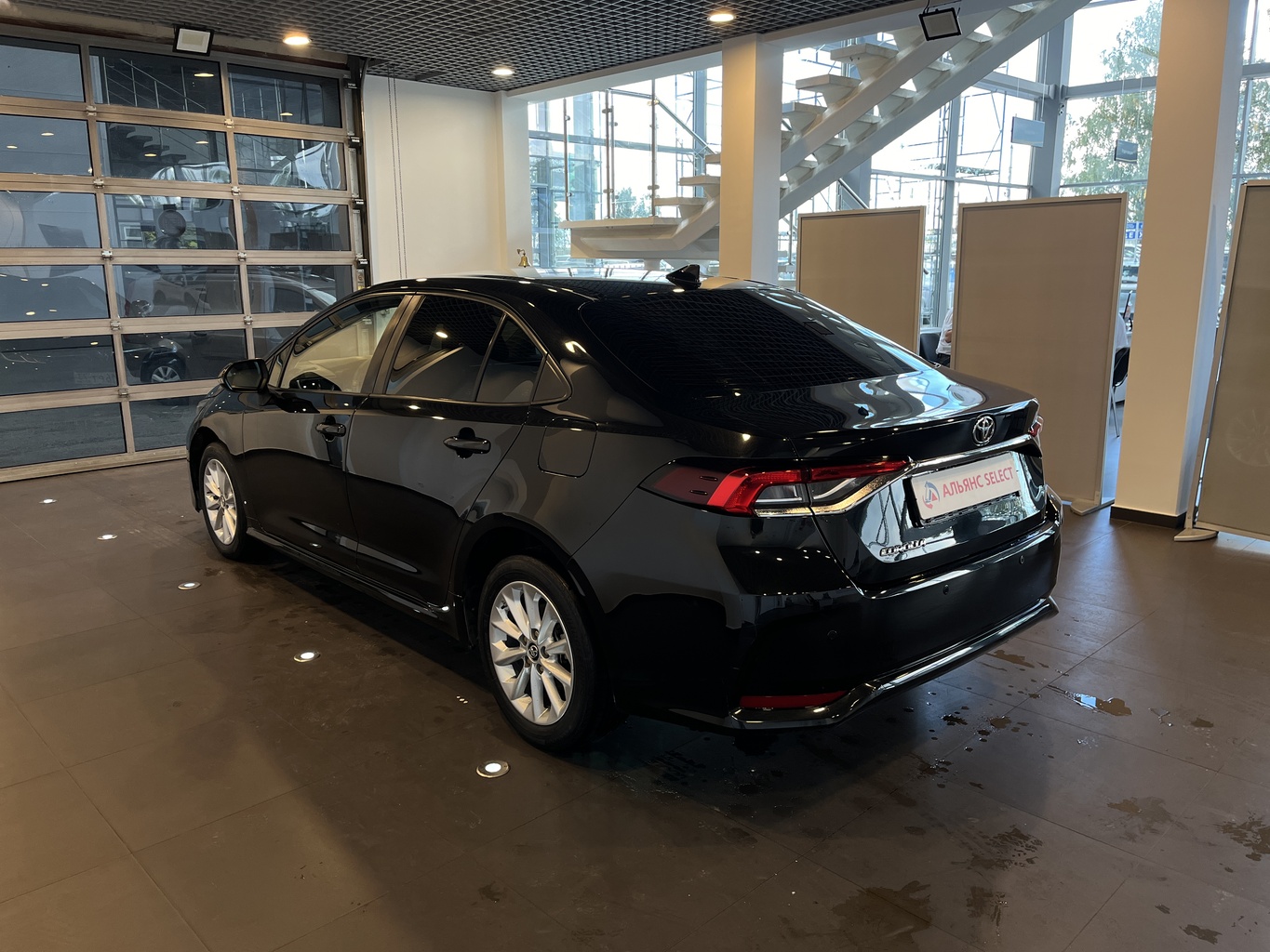 TOYOTA COROLLA