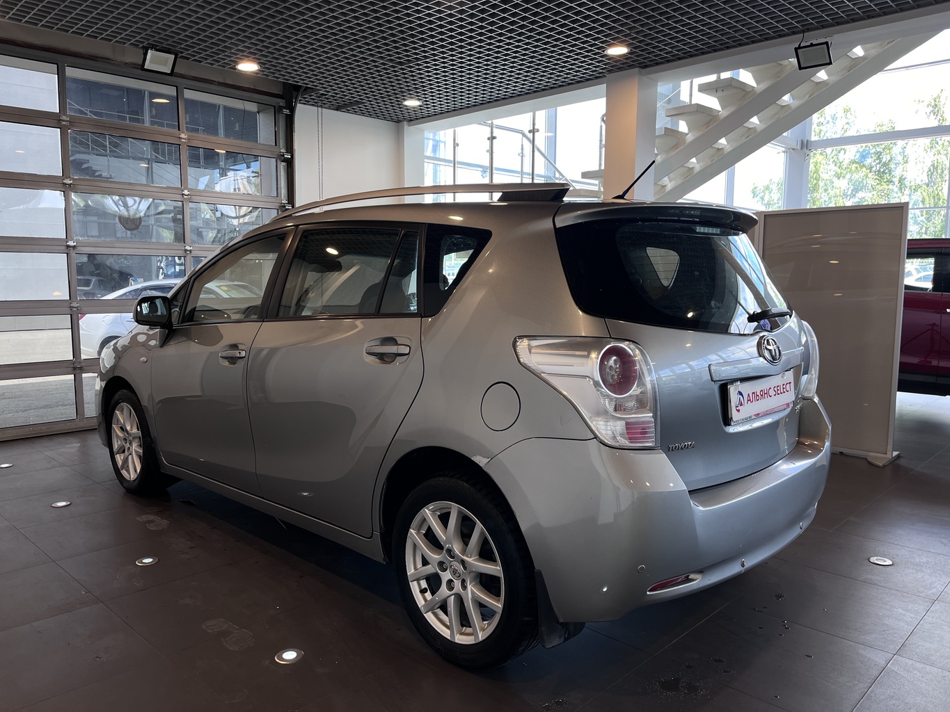 TOYOTA VERSO