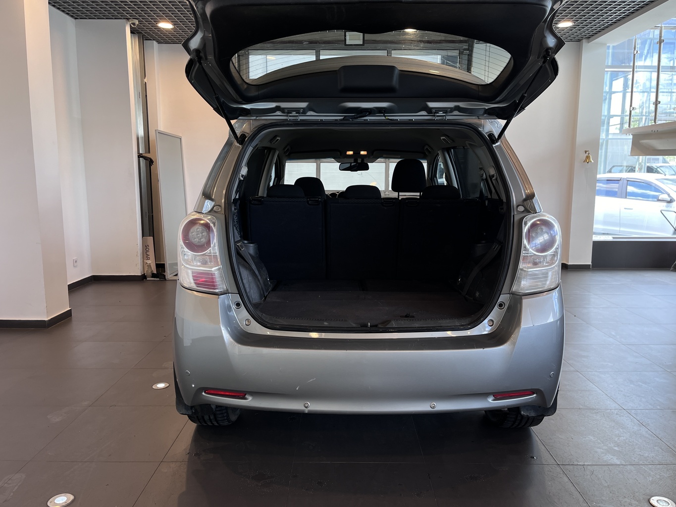 TOYOTA VERSO
