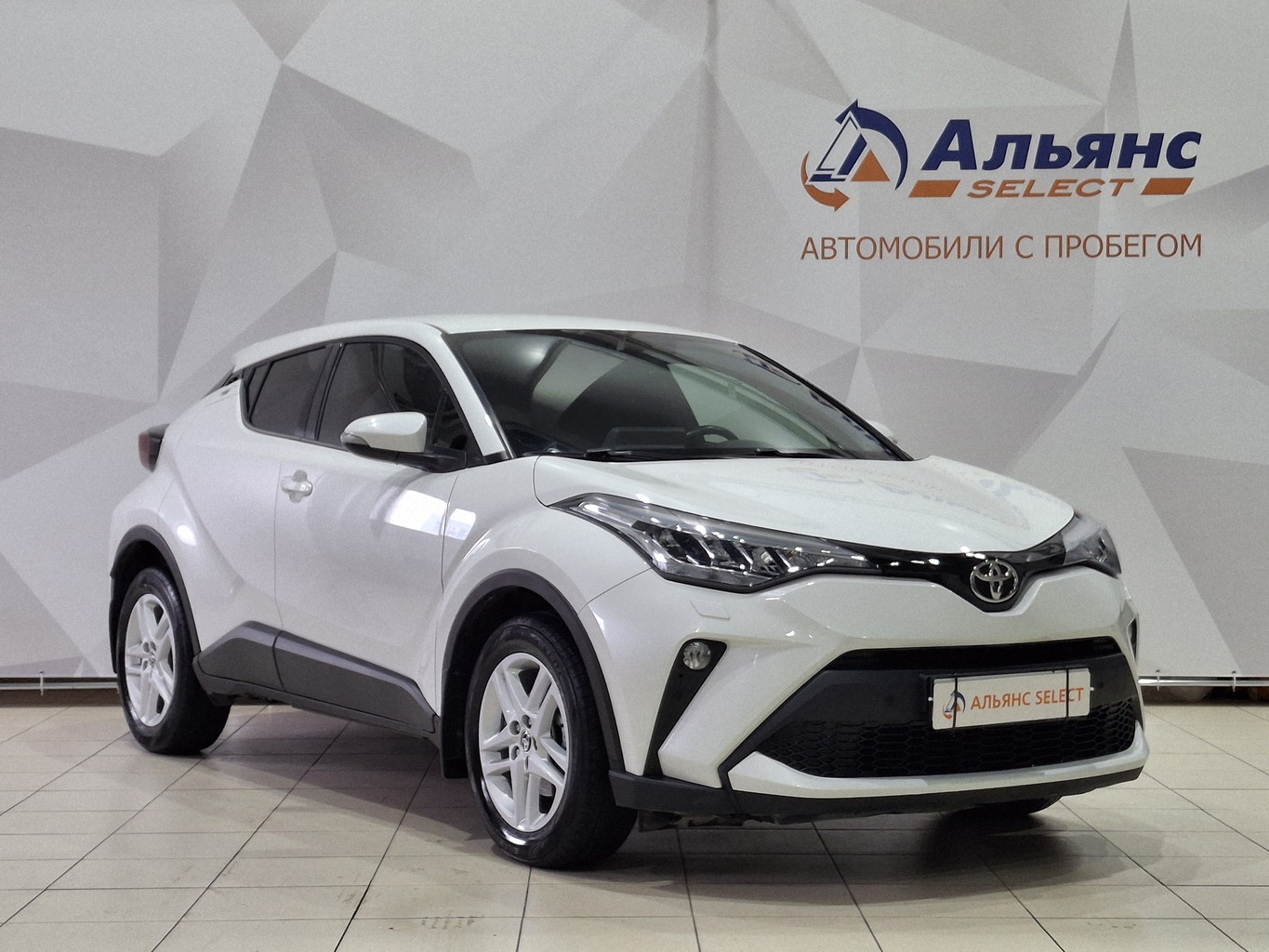 TOYOTA C-HR