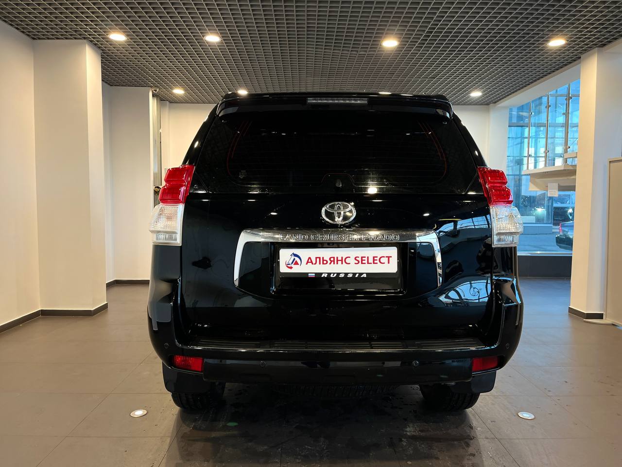 TOYOTA PRADO