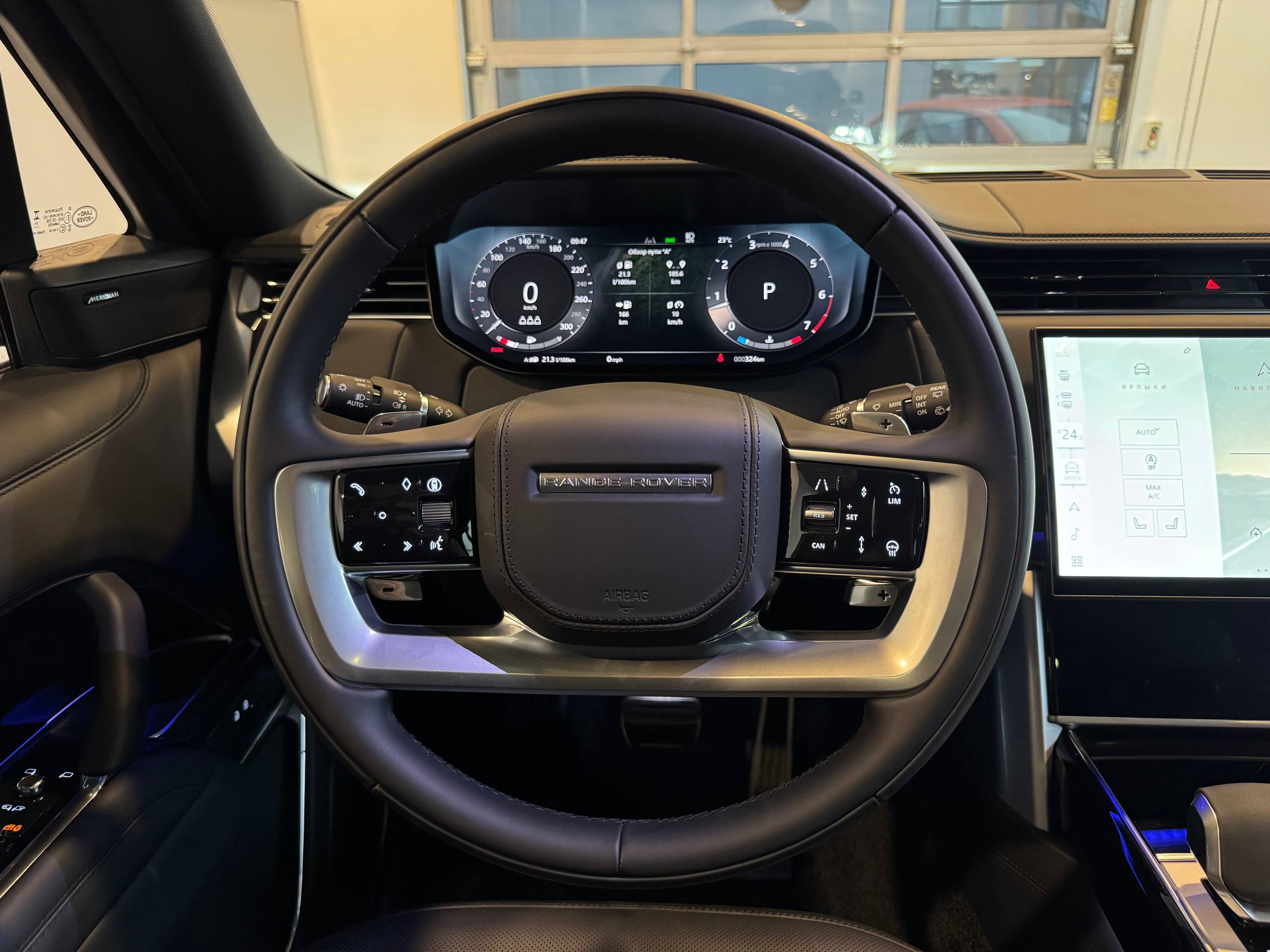 LAND ROVER RANGE ROVER