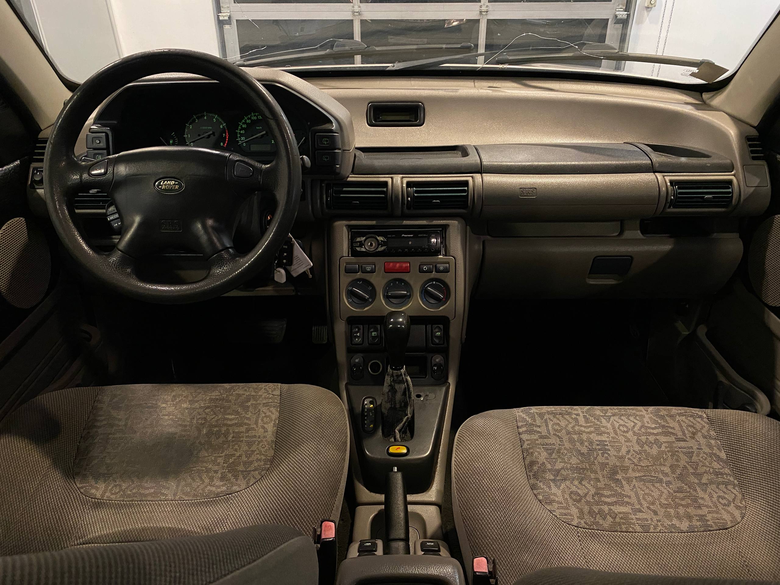 LAND ROVER FREELANDER