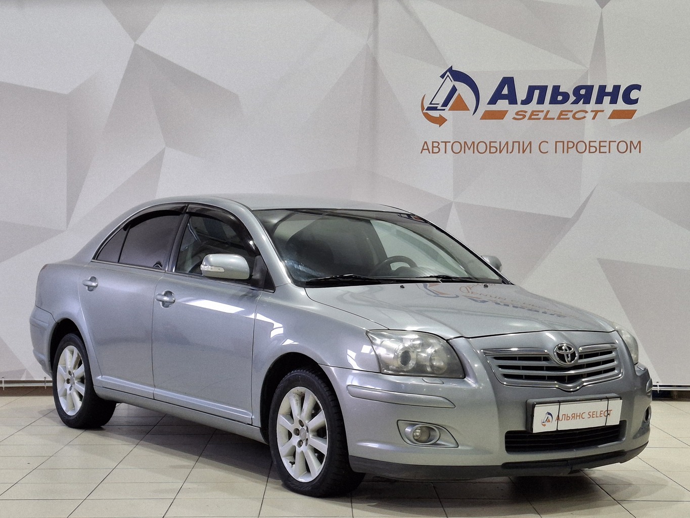 TOYOTA AVENSIS