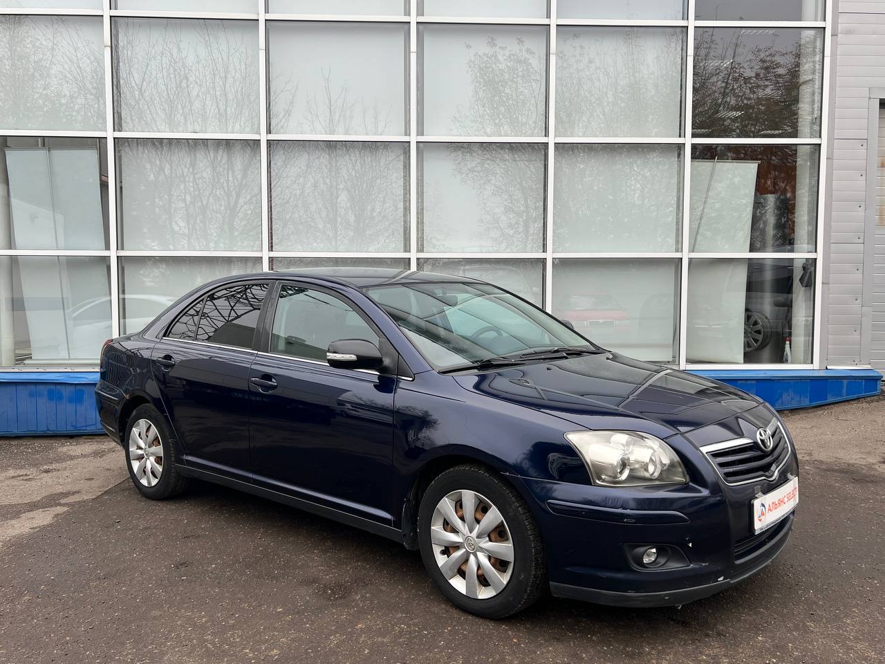 TOYOTA AVENSIS