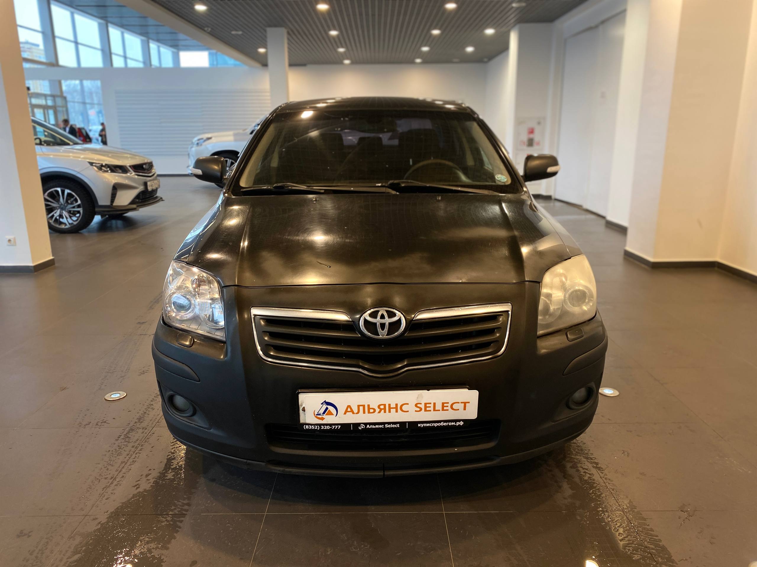 TOYOTA AVENSIS