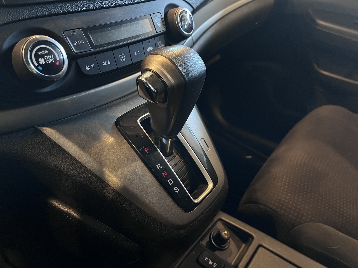 HONDA CR-V
