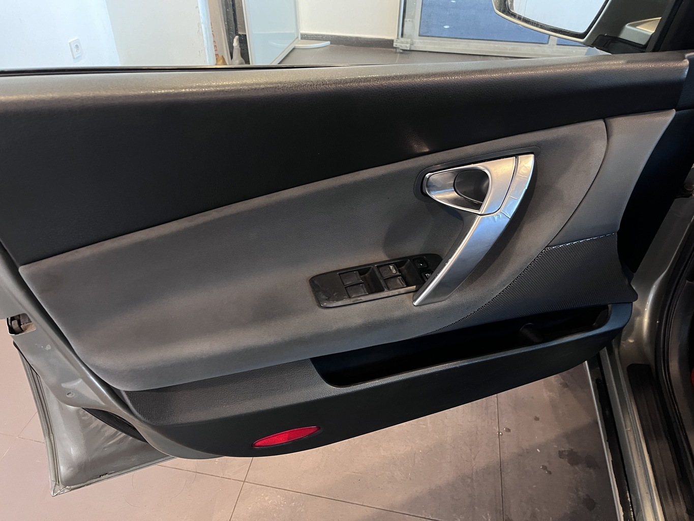 NISSAN PRIMERA