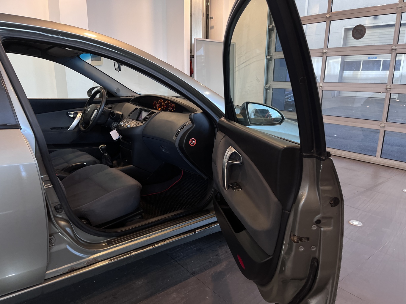NISSAN PRIMERA