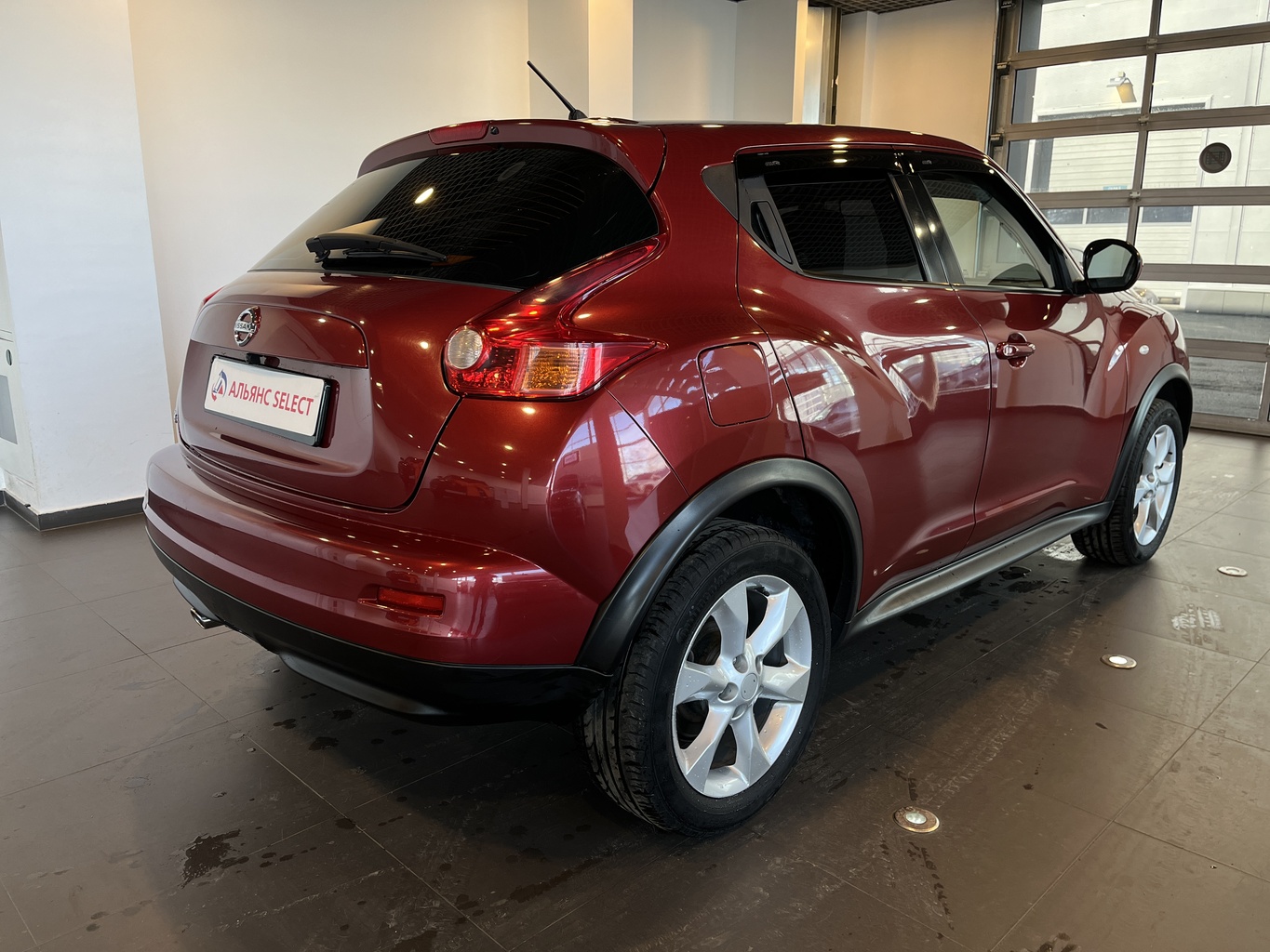 NISSAN JUKE