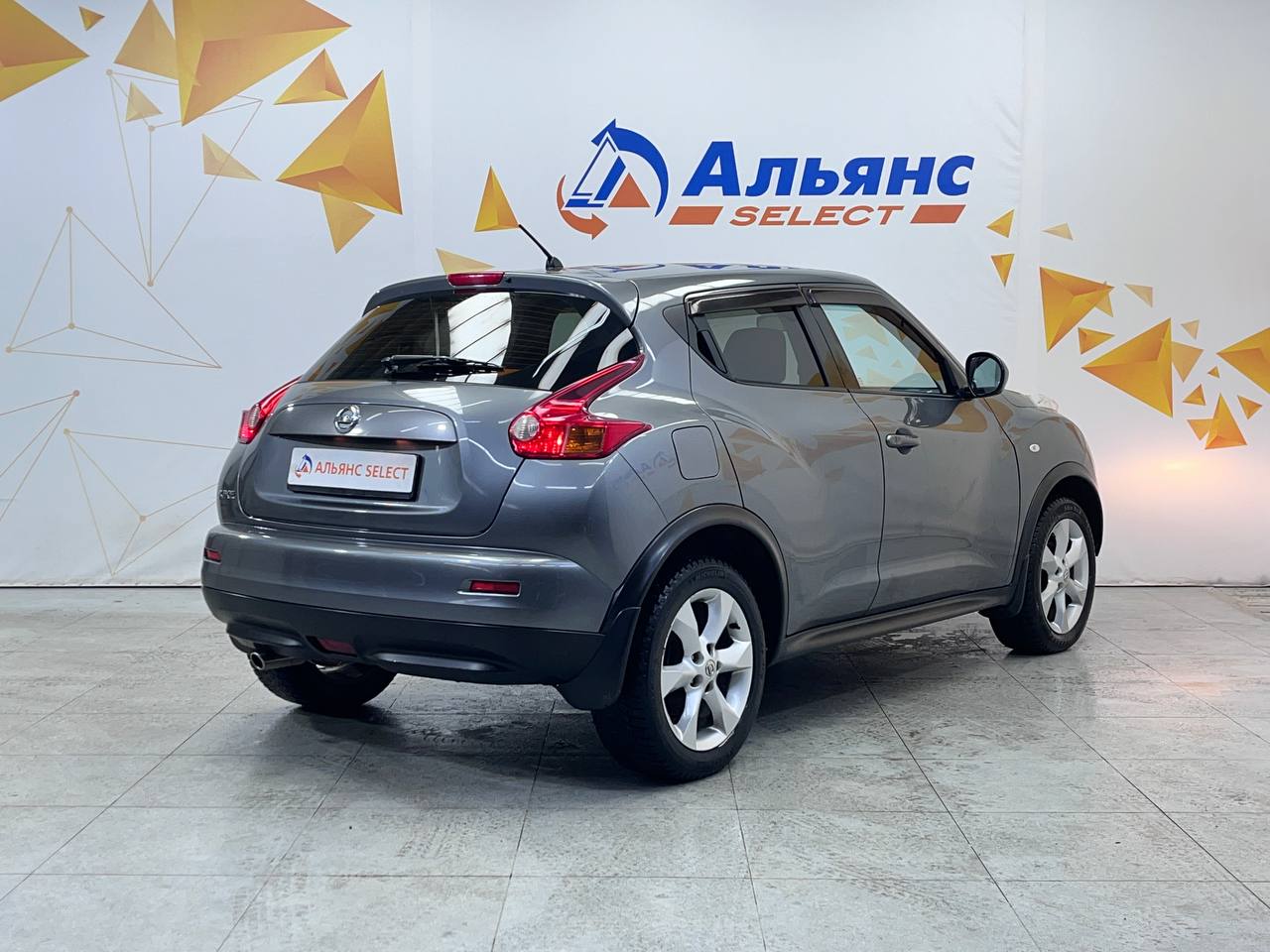 NISSAN JUKE
