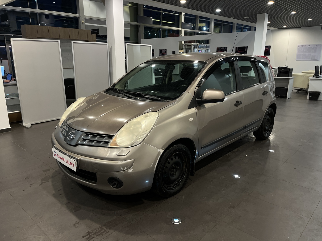 NISSAN NOTE