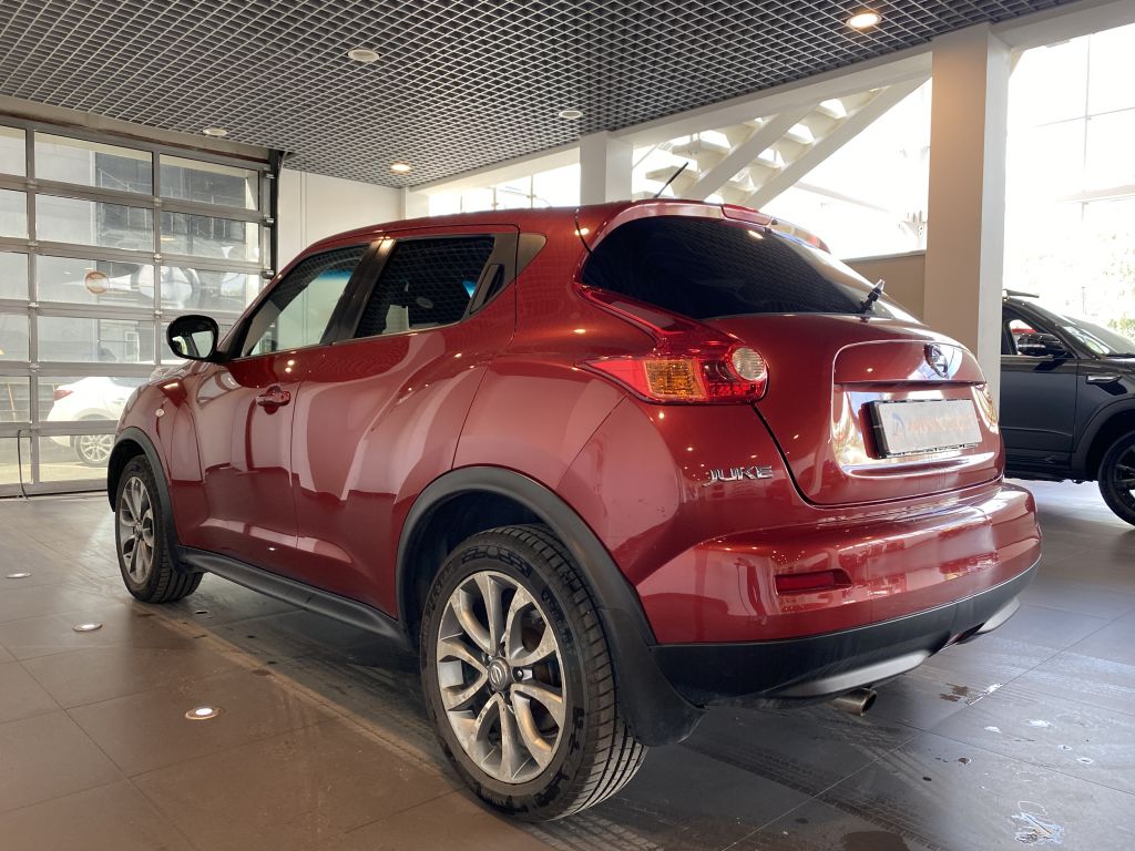 NISSAN JUKE