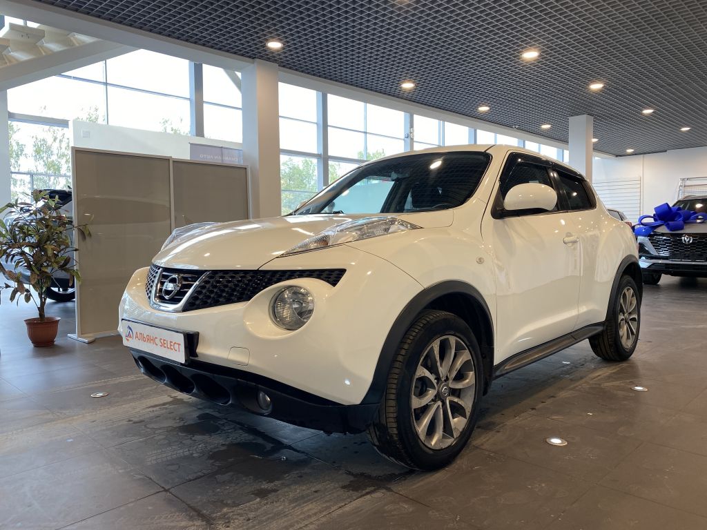 NISSAN JUKE