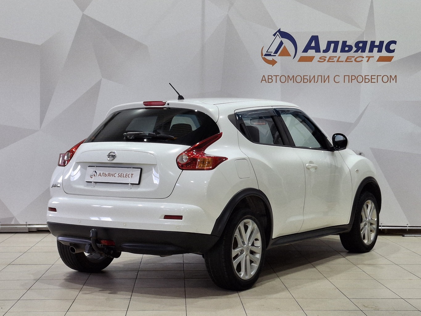 NISSAN JUKE