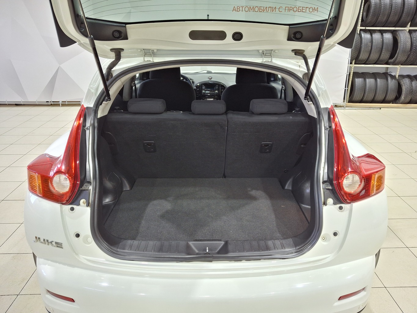 NISSAN JUKE