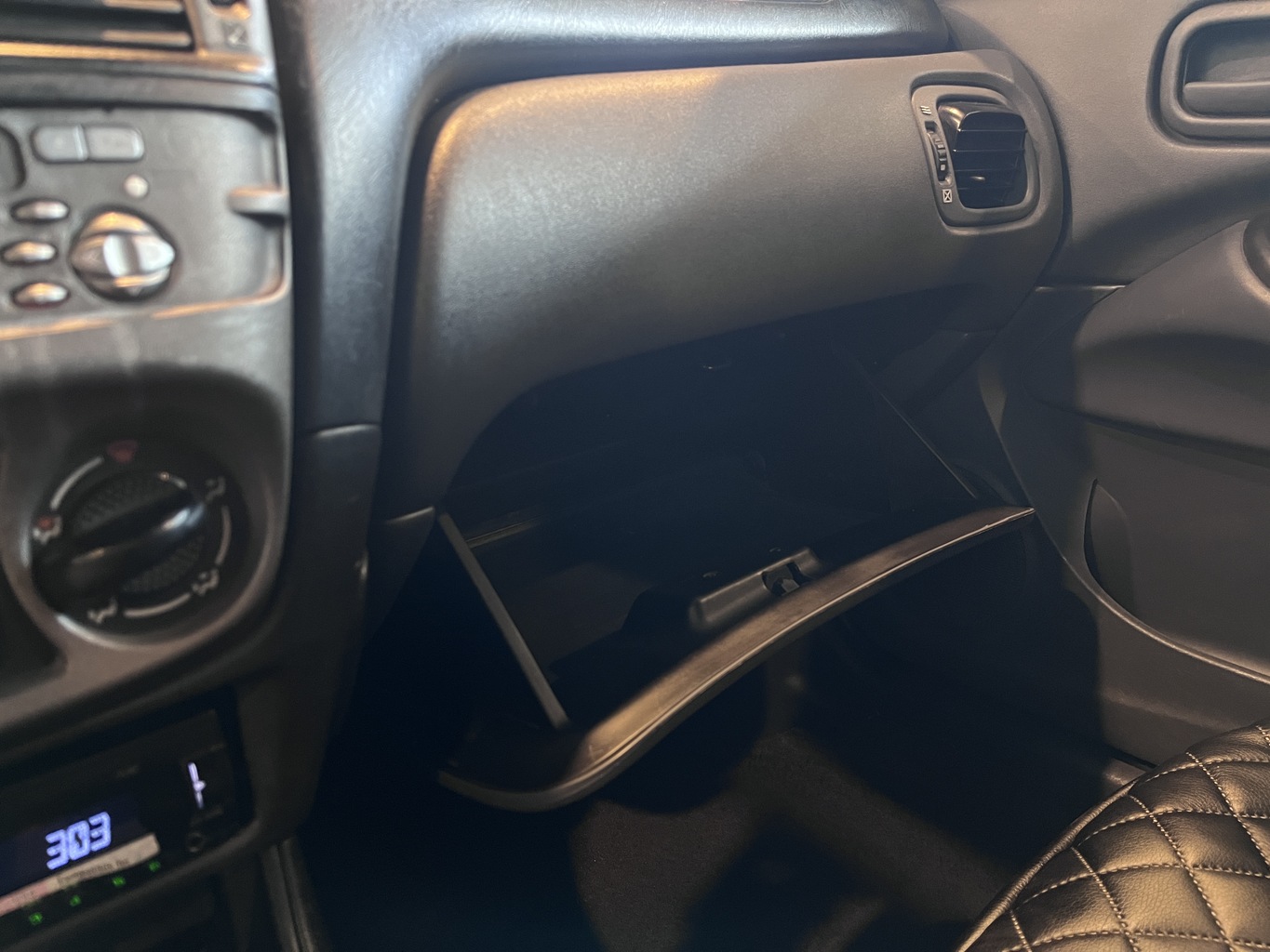 NISSAN ALMERA