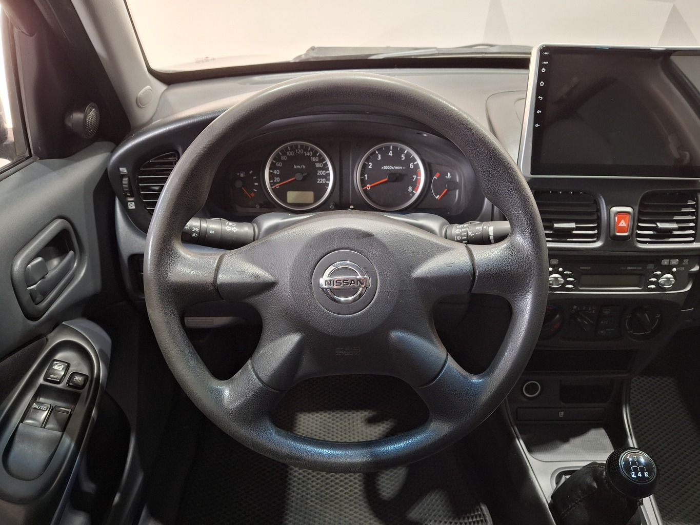NISSAN ALMERA