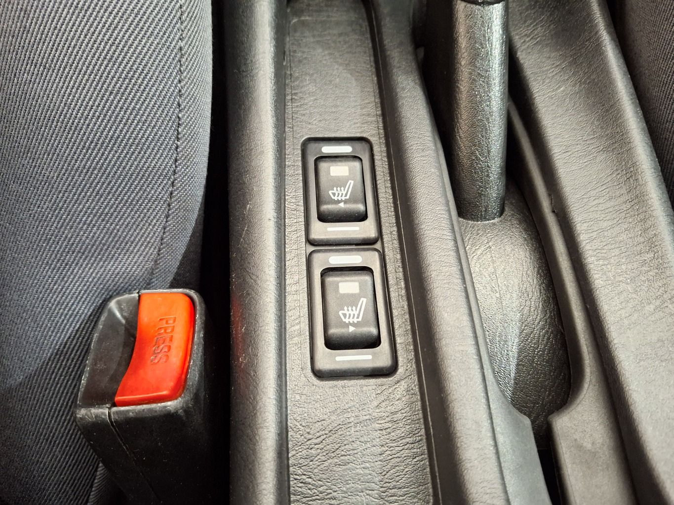 NISSAN ALMERA