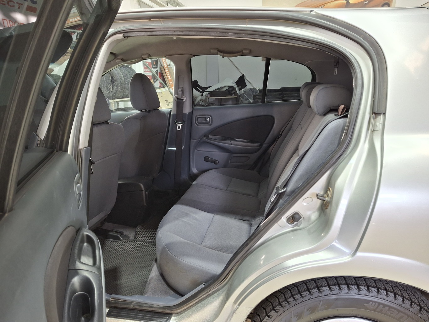 NISSAN ALMERA