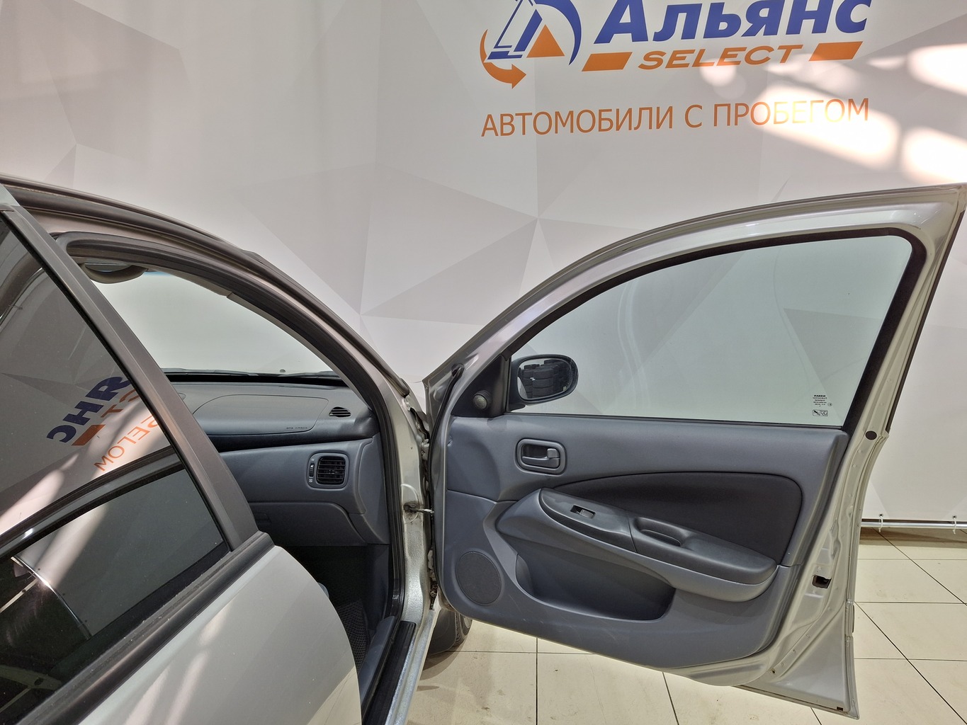NISSAN ALMERA