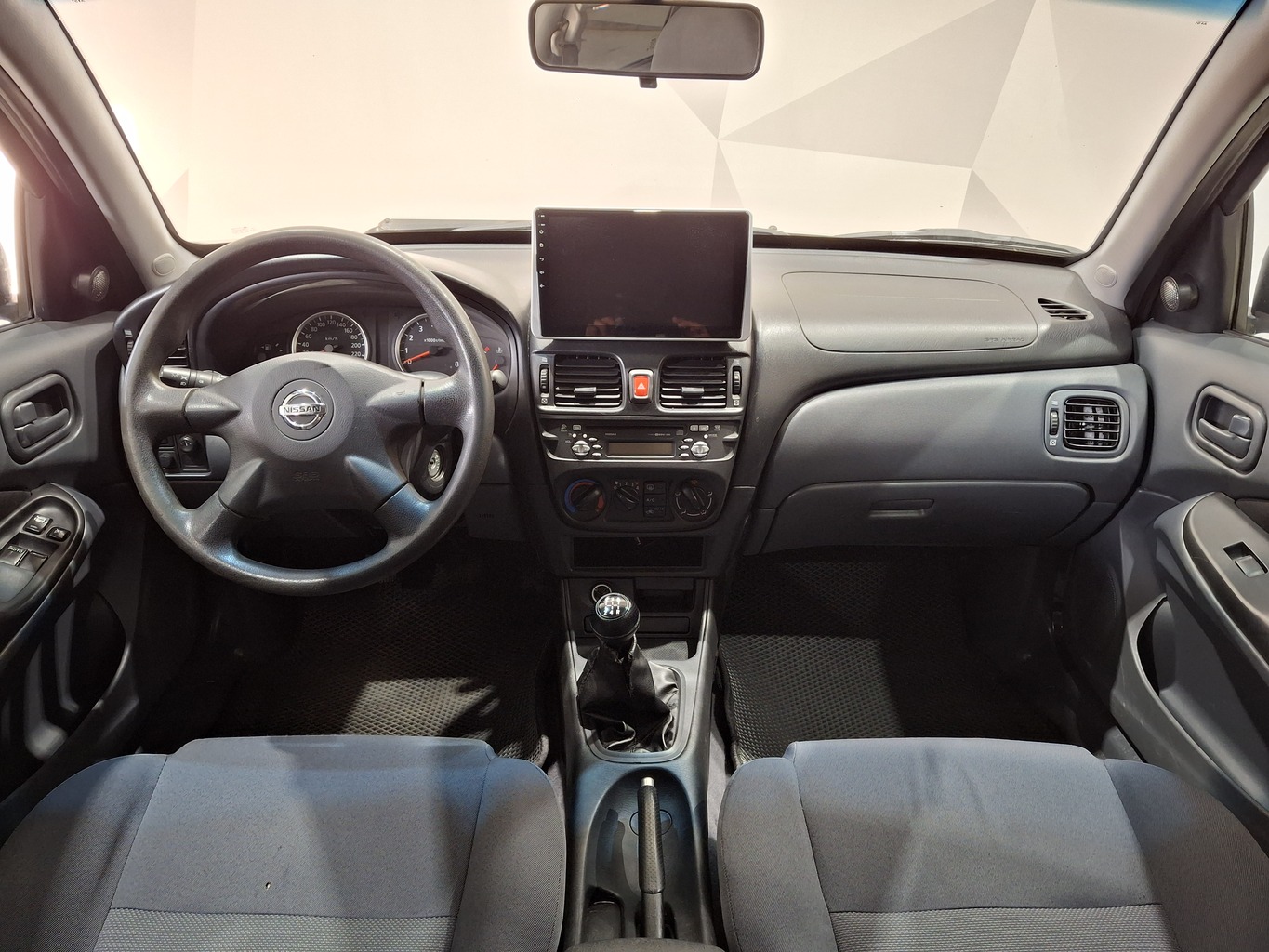 NISSAN ALMERA