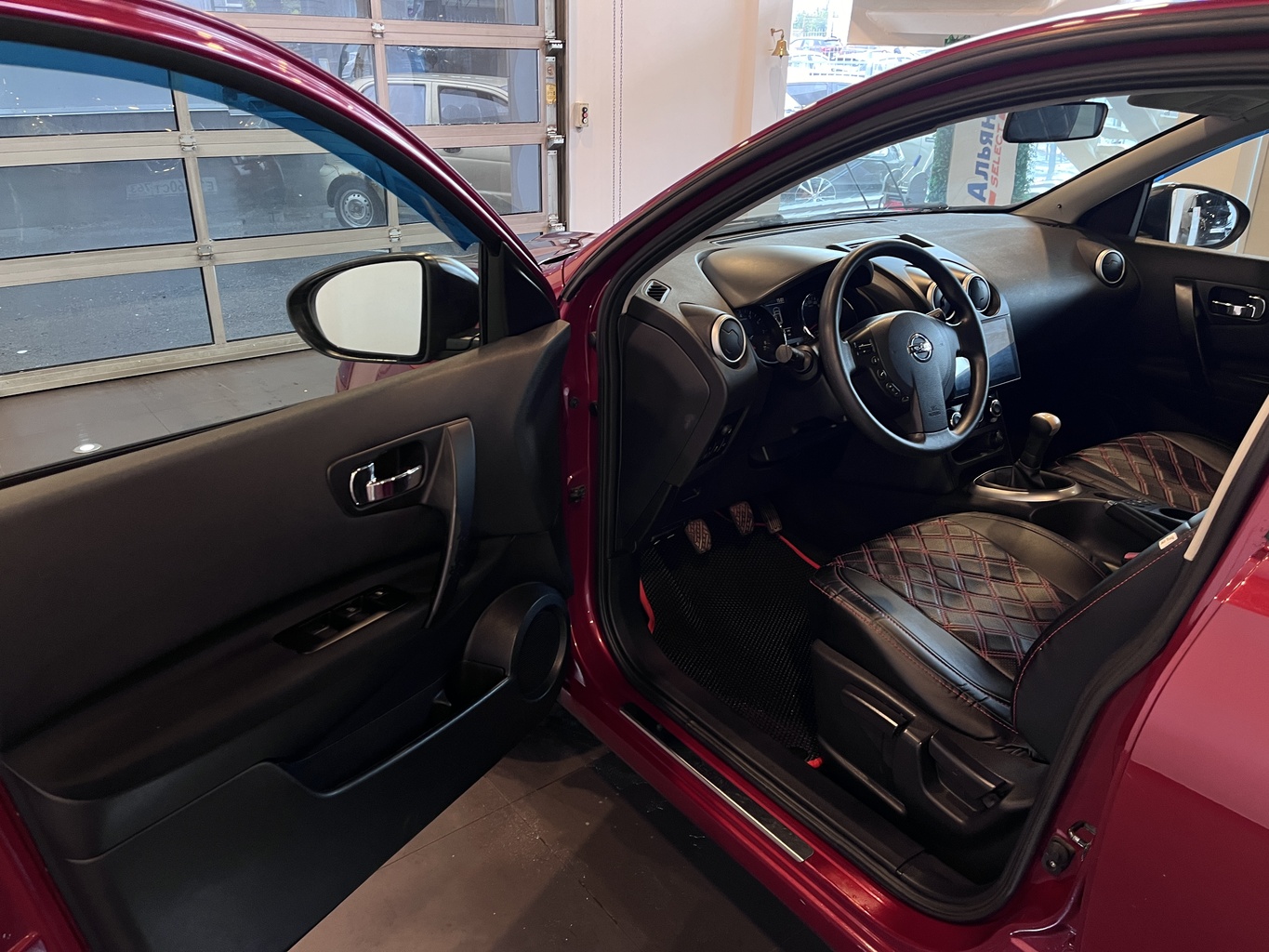 NISSAN QASHQAI