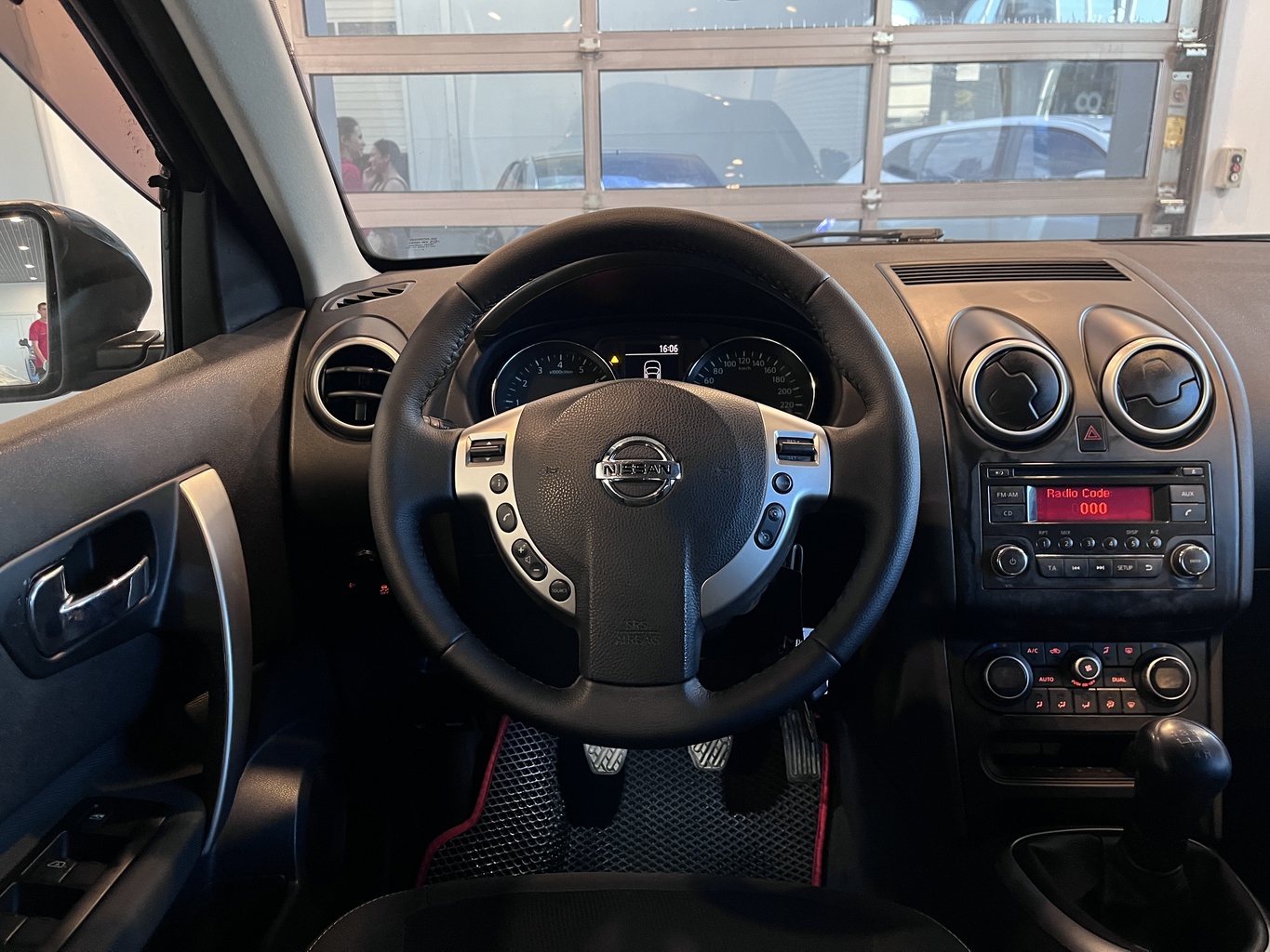 NISSAN QASHQAI