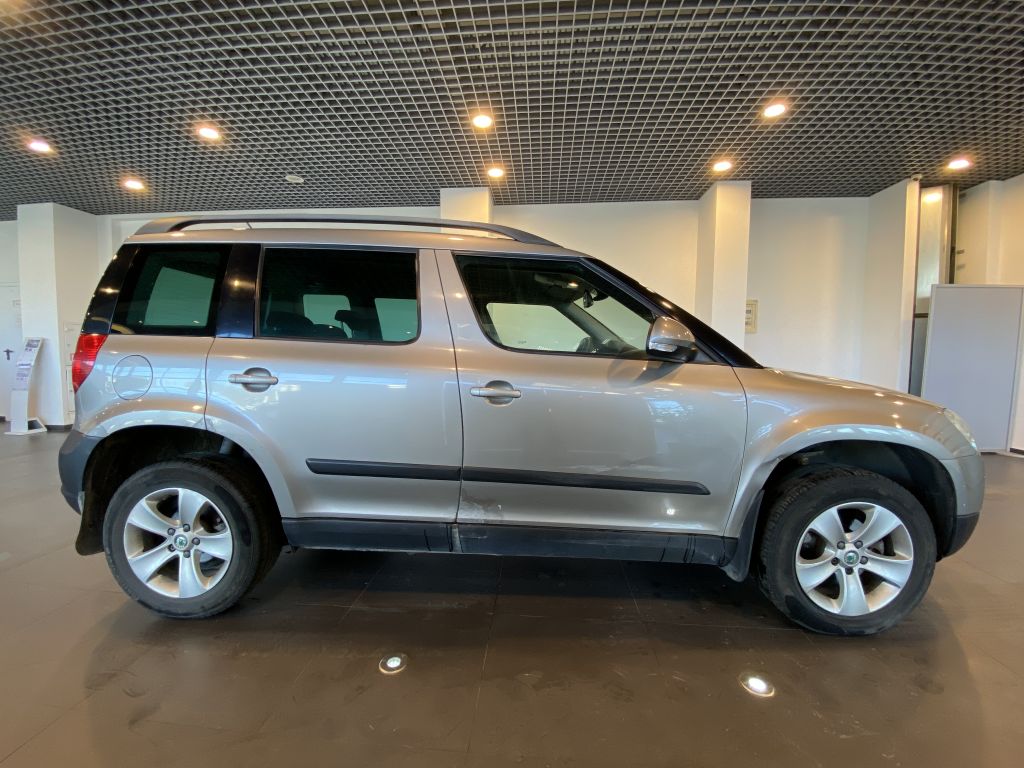 SKODA YETI