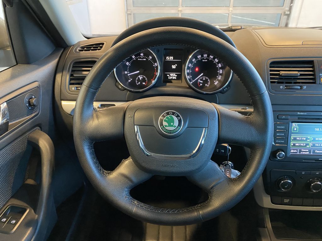 SKODA YETI