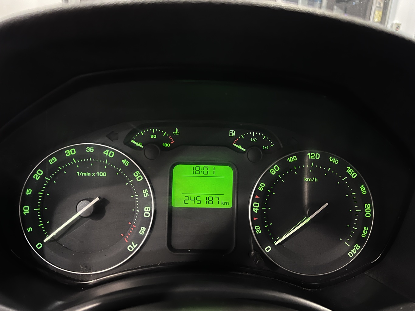 SKODA OKTAVIA
