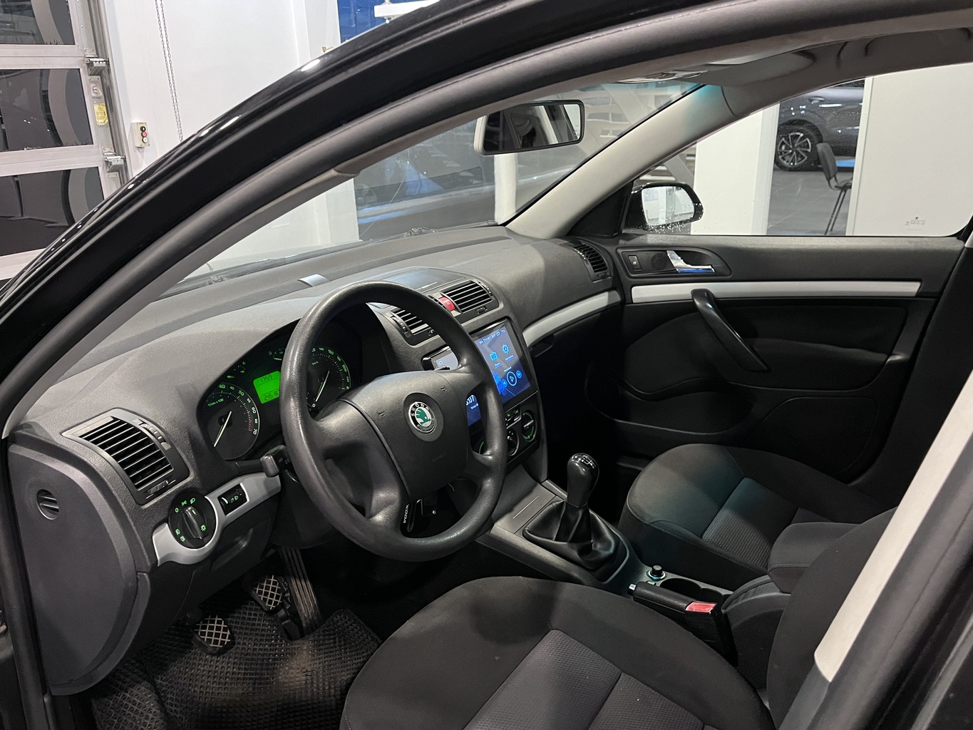 SKODA OKTAVIA