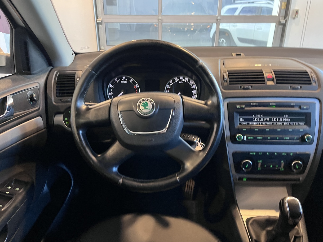 SKODA OKTAVIA