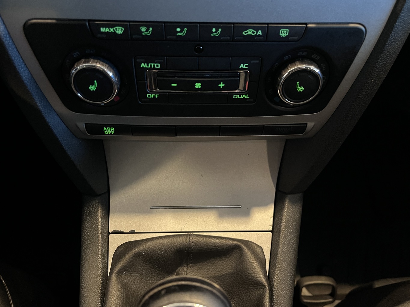 SKODA OKTAVIA