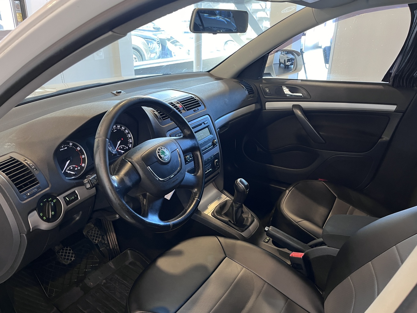 SKODA OKTAVIA