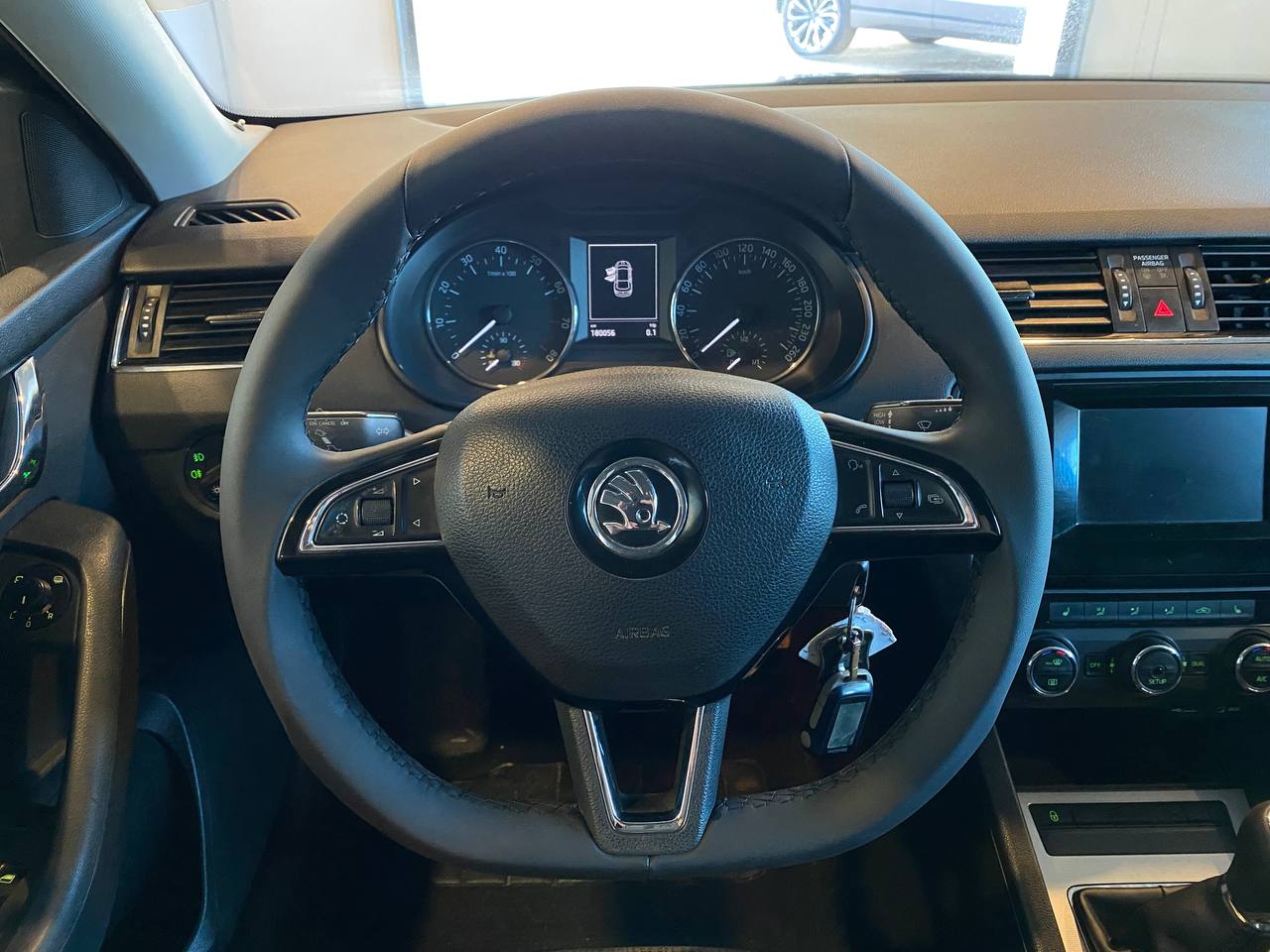 SKODA OKTAVIA