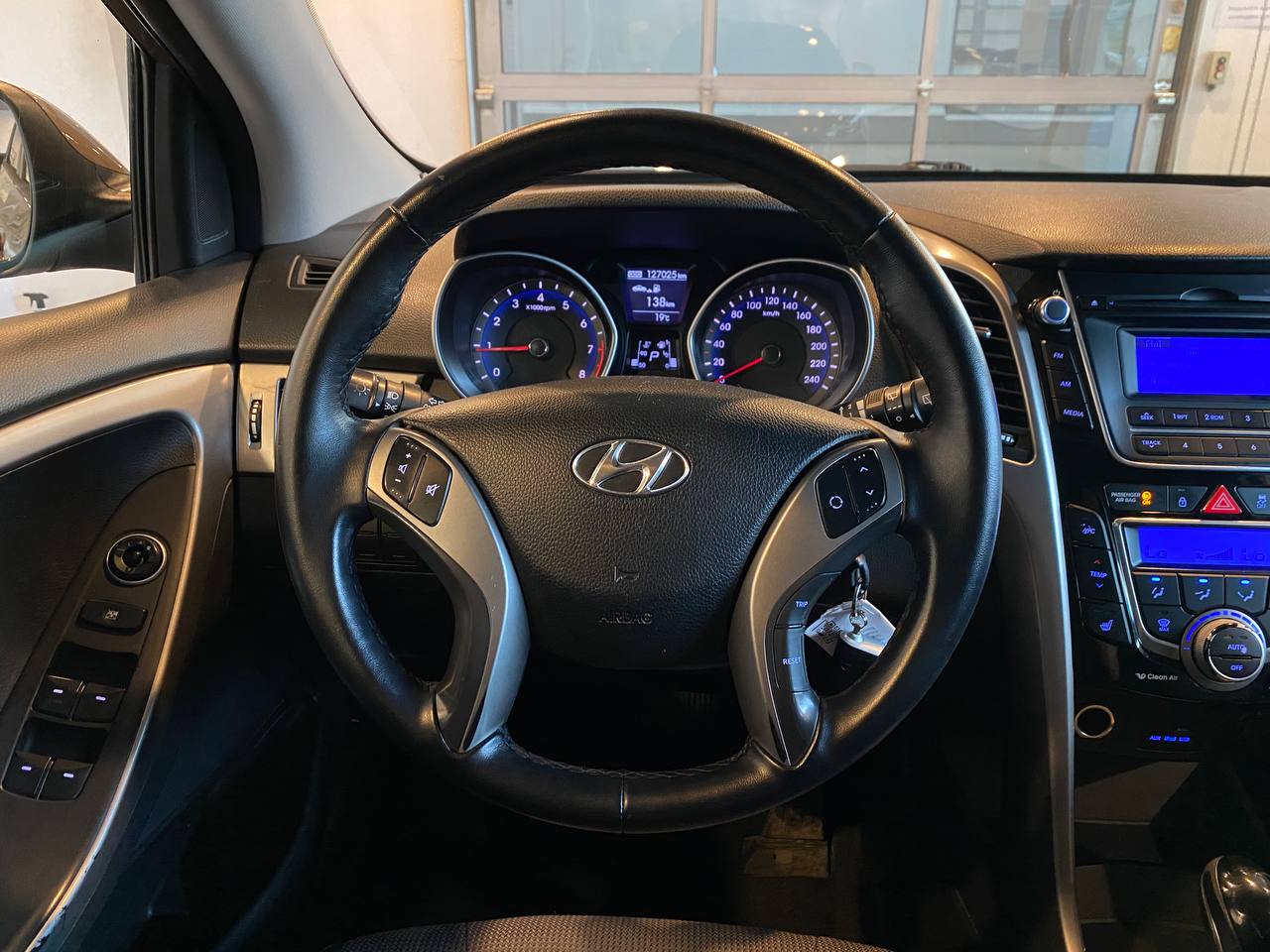 HYUNDAI I30