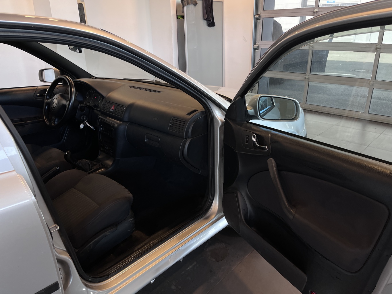 SKODA OKTAVIA