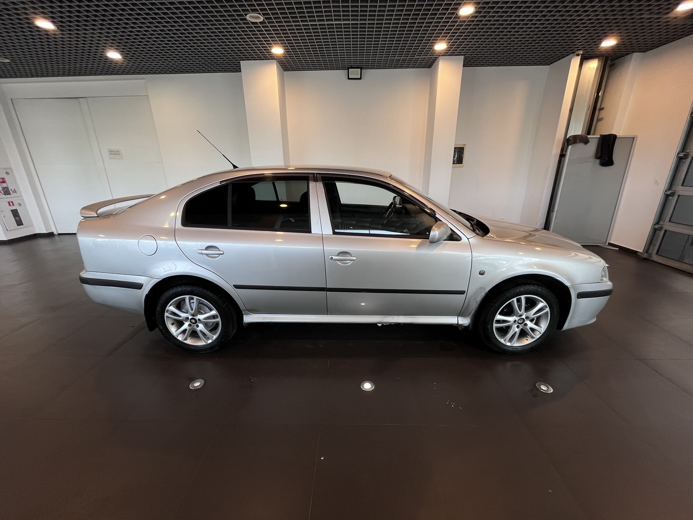 SKODA OKTAVIA