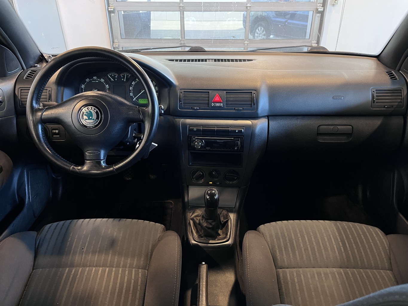 SKODA OKTAVIA
