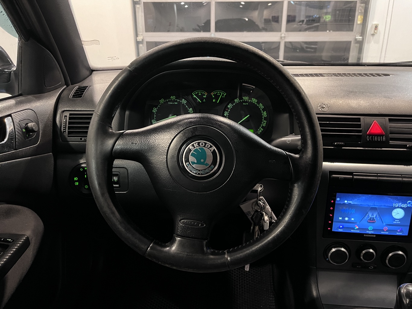 SKODA OKTAVIA