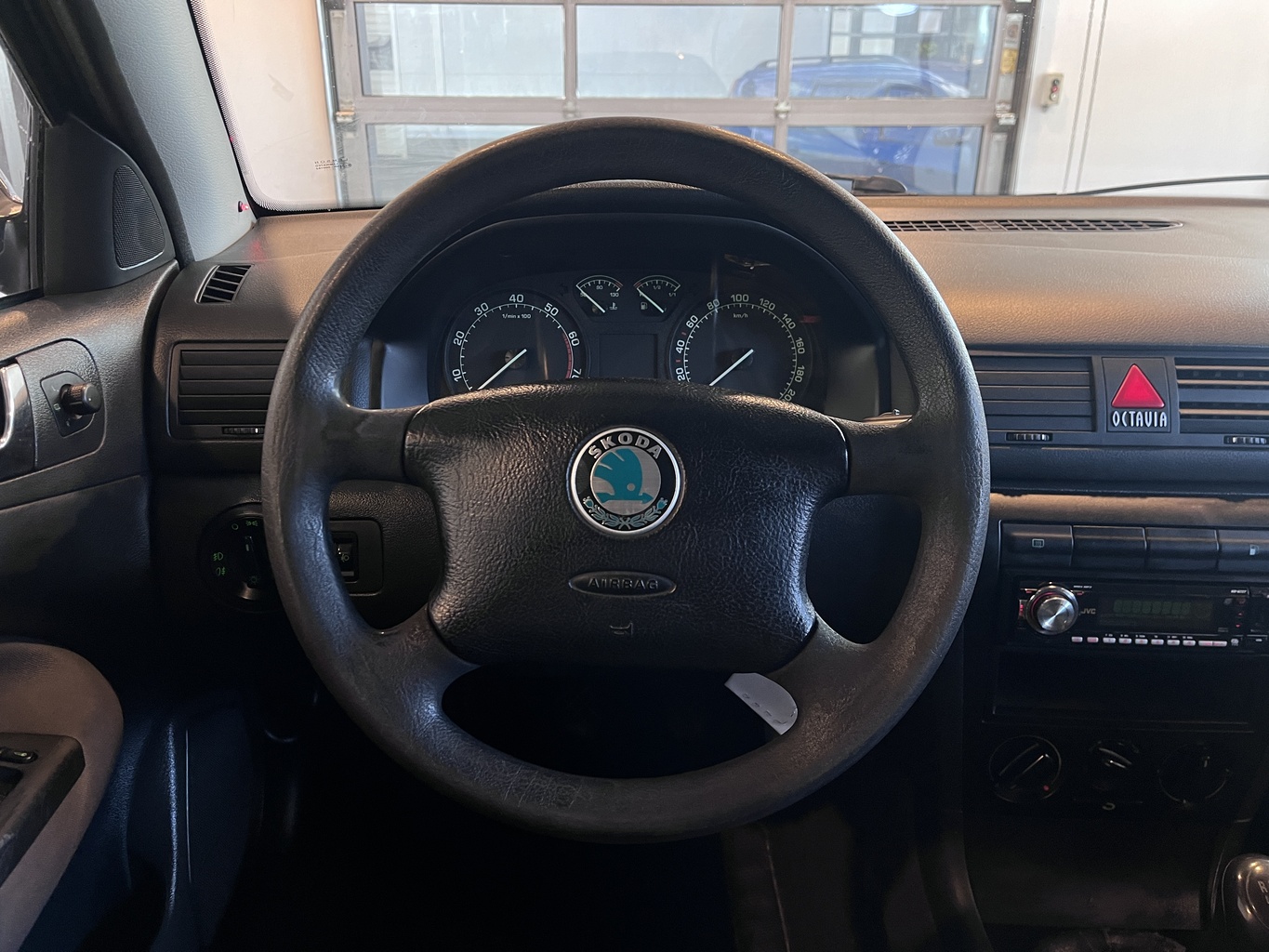 SKODA OKTAVIA