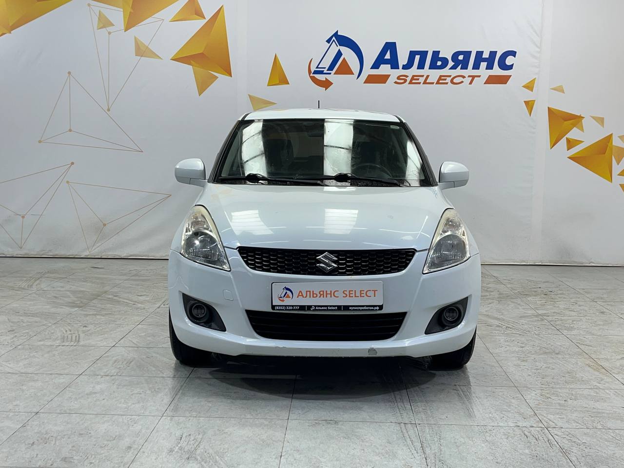 SUZUKI SWIFT