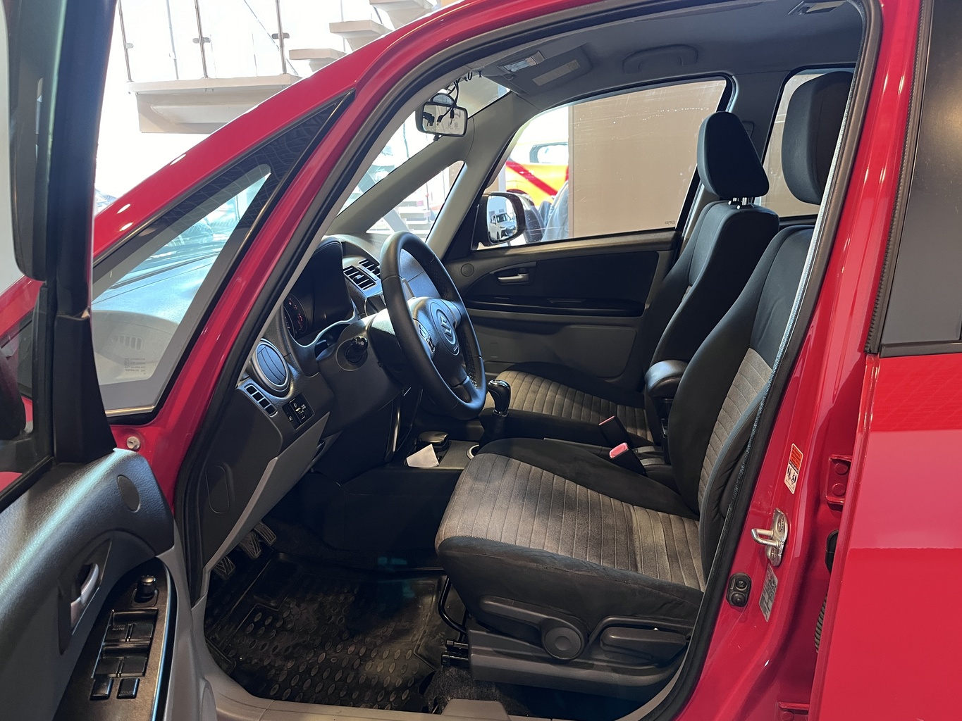 SUZUKI SX4