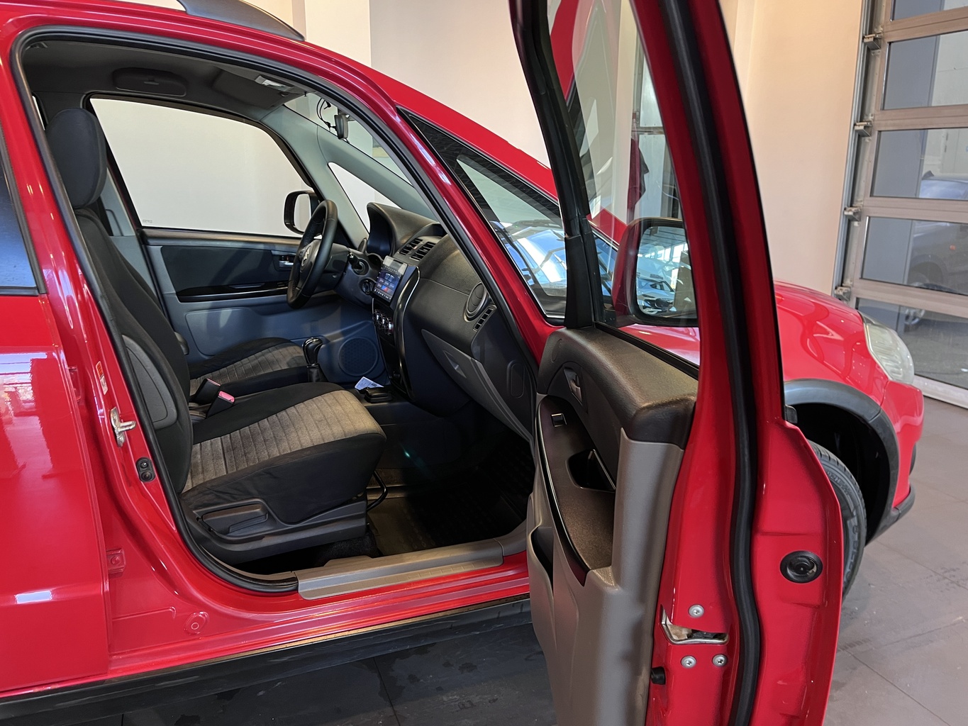SUZUKI SX4