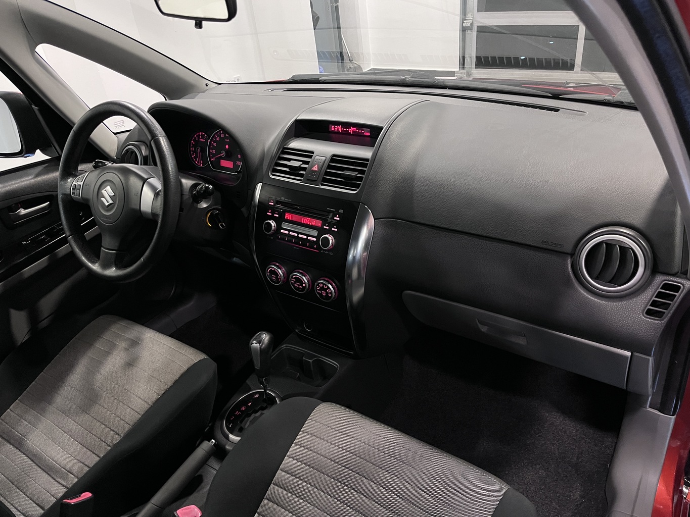 SUZUKI SX4