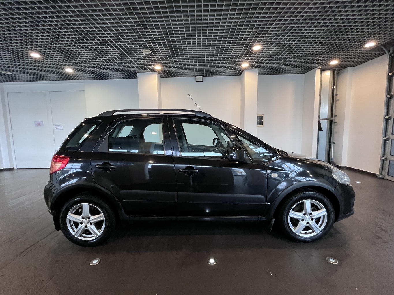 SUZUKI SX4
