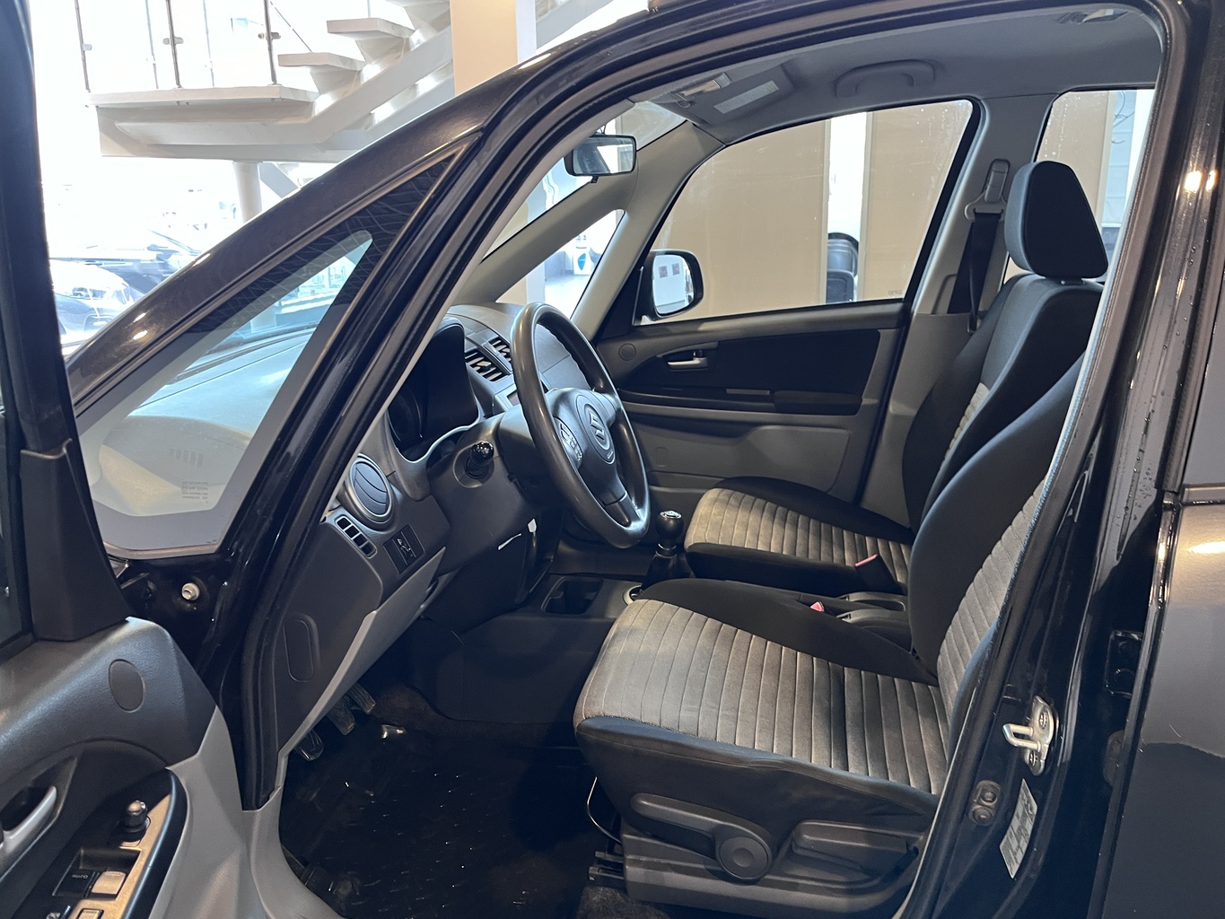SUZUKI SX4