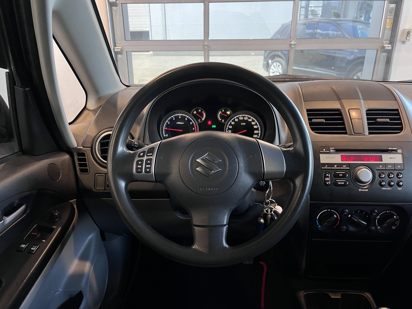 SUZUKI SX4